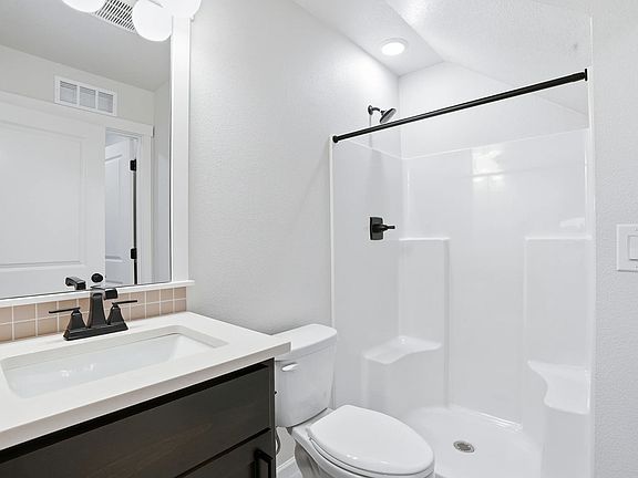 5th image of 4668 SE 2nd St #B