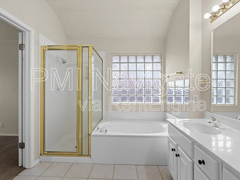 827 Visor Dr — Photo 13