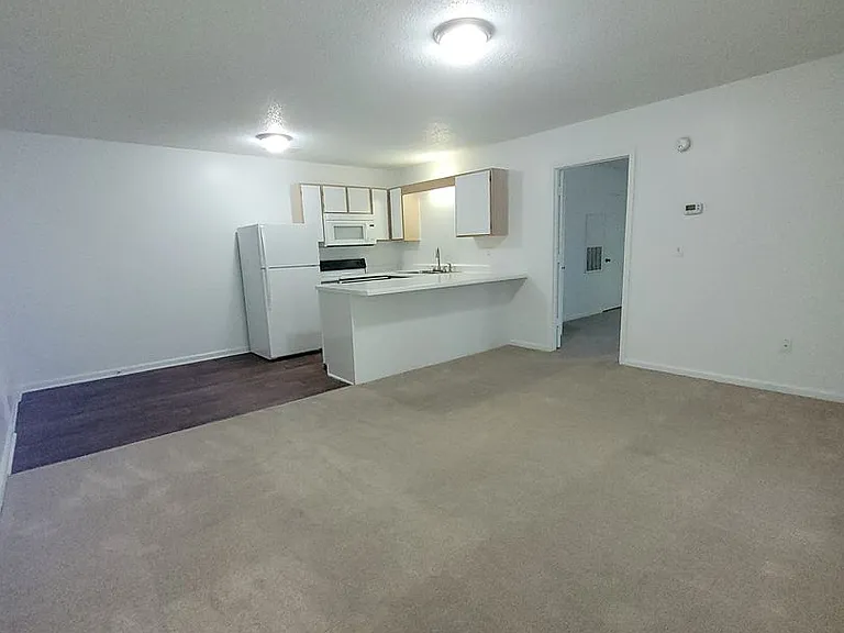 Arlington Apartments — Photo 83