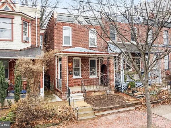 218 W 17th St, Wilmington, DE 19802
