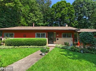 7702 Martel Pl, Springfield, VA 22152