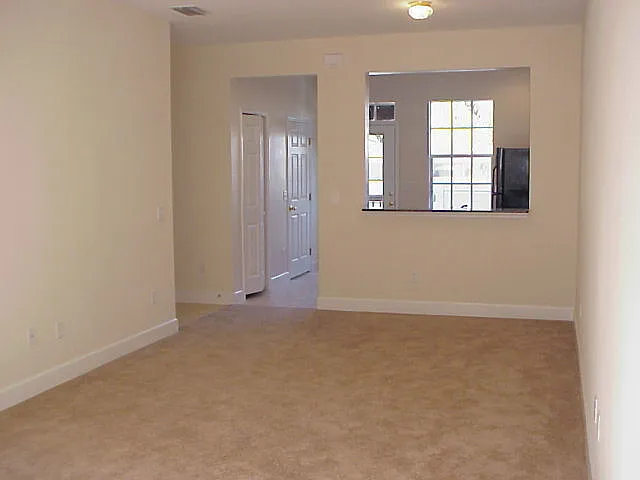 2 bed, 2.5 bath, 1191 sqft, $1,950 — Photo 4
