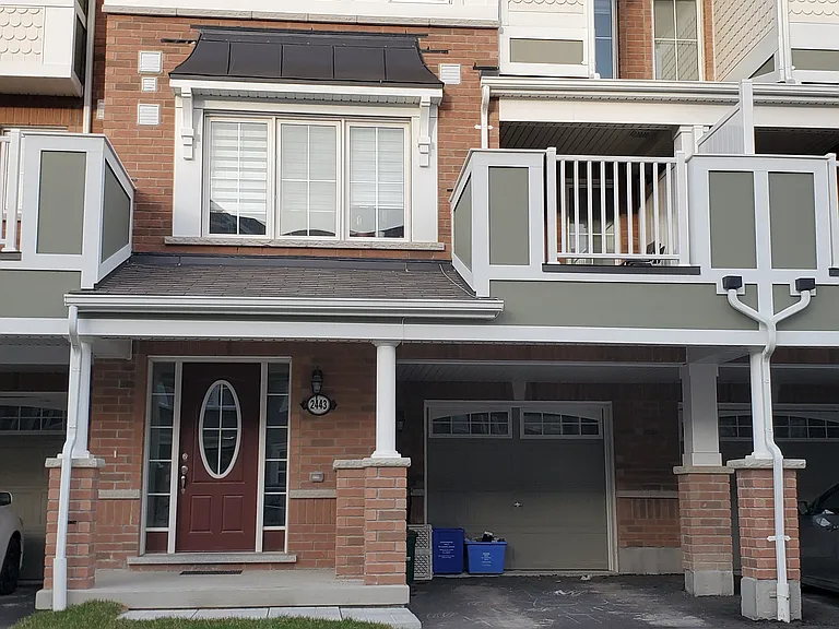 2443 Fall Harvest Cres — Photo 1