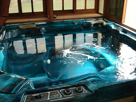 Hot-tub