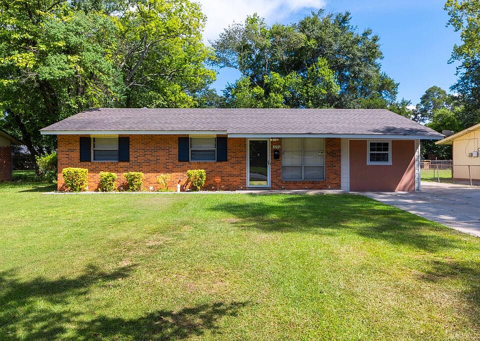 1st image of 2246 Lois Ave