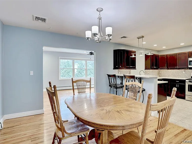 6 Hemlock Ln — Photo 9