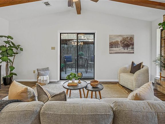 4th image of 615 San Saba Ct
