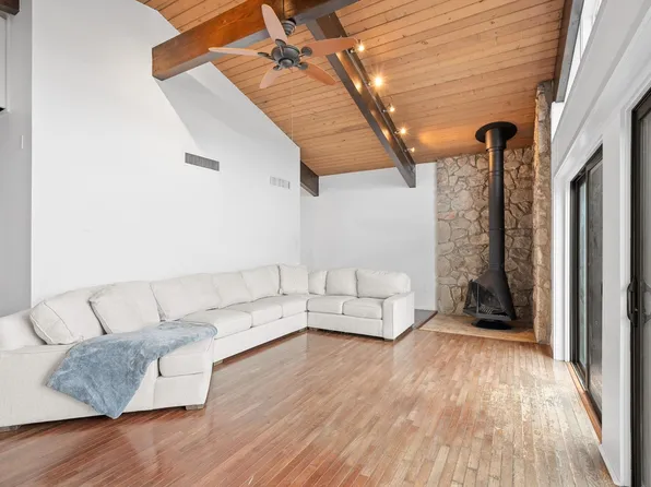 76 Hackensack Plank Road image 15 of 44