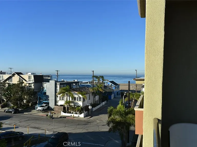6400 Pacific Ave #311 — Photo 25