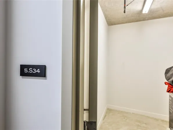 1108 Auahi St #5-S34, Honolulu, HI 96814