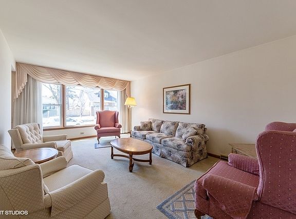 2nd image of 3639 N Nordica Ave