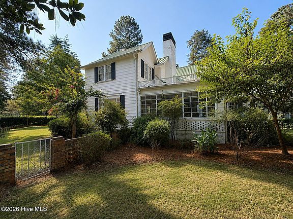 5th image of 15 Mccaskill Road W