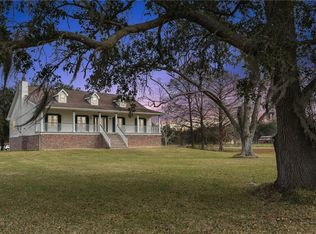 3109 Bayou Rd, Saint Bernard, LA 70085