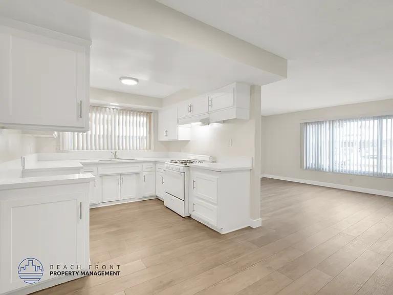 124 Buckthorn St. — Photo 4