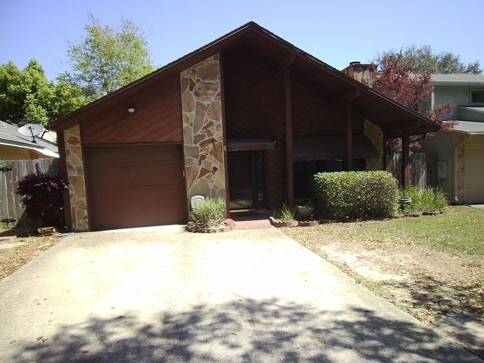 1st image of 3504 Parkwood Ave