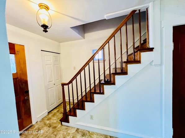 173 1/2 Boland Ave, Hanover Township, PA 18706