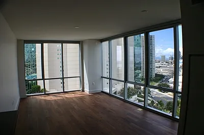 1189 Waimanu St #11 — Photo 2