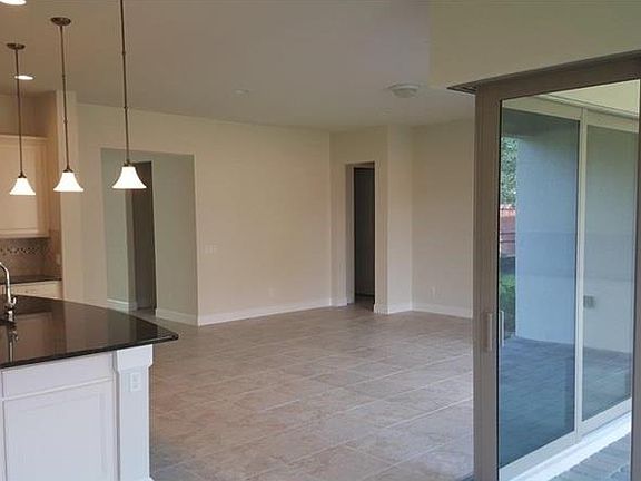 5th image of 9437 Royal Estates Blvd