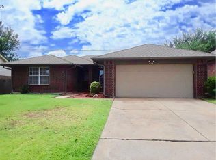 209 Bradgate Dr, Yukon, OK 73099