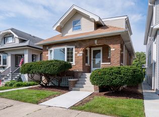 3108 Scoville Ave, Berwyn, IL 60402