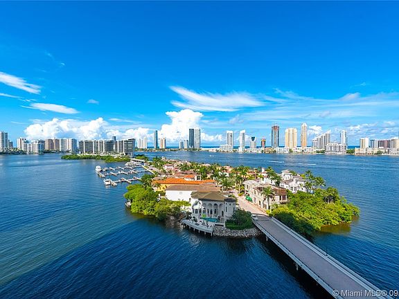 5th image of 6000 Island Blvd APT 1206