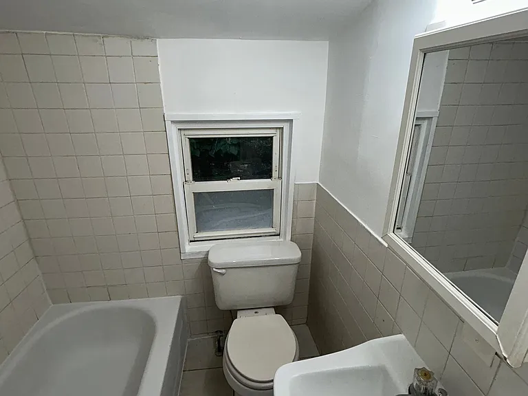 225 Home Ave — Photo 12