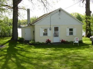 8034 Hope Dr, Cedar Springs, MI