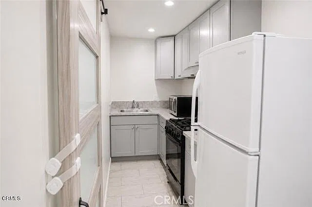 1 bed, 1.0 bath, 400 sqft, $1,500 — Photo 2
