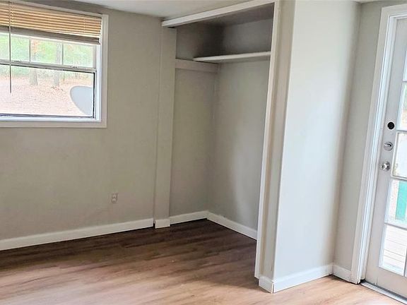4th image of 900 Mohawk Dr #1