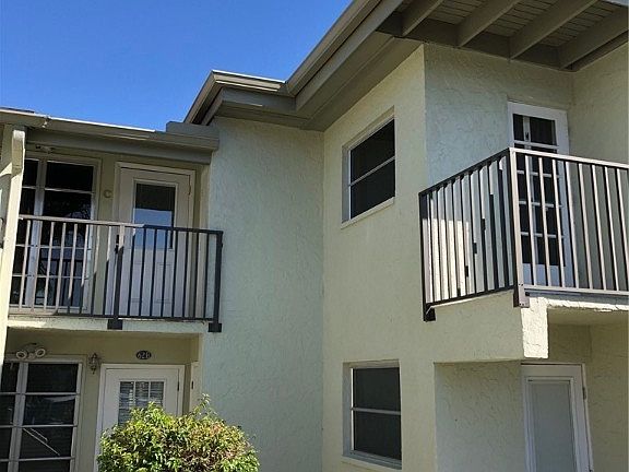 2nd image of 7400 College Pkwy APT 62C