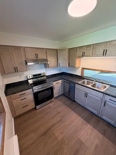 Floor plan 212