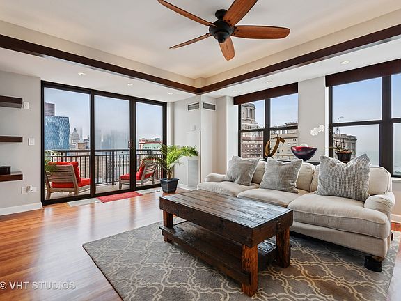 4th image of 41 E 8th St APT 2501-02