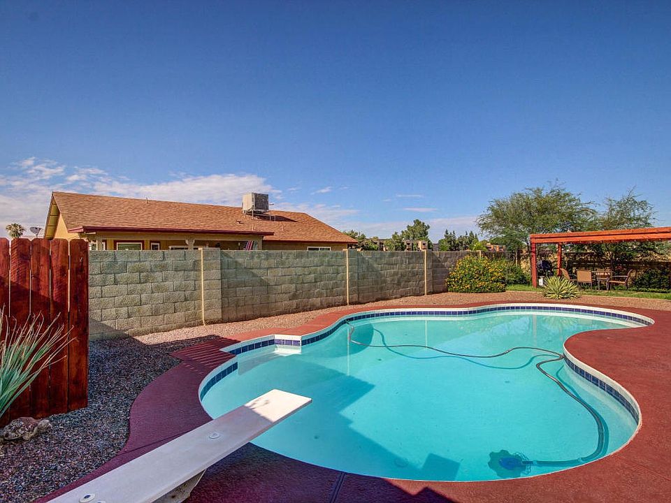 1st image of 6902 W Sierra Vista Dr