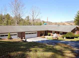 231 Burch St, Athens, WV 24712