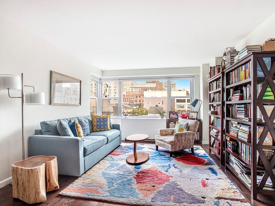 1st image of 115 E 9th St APT 8J