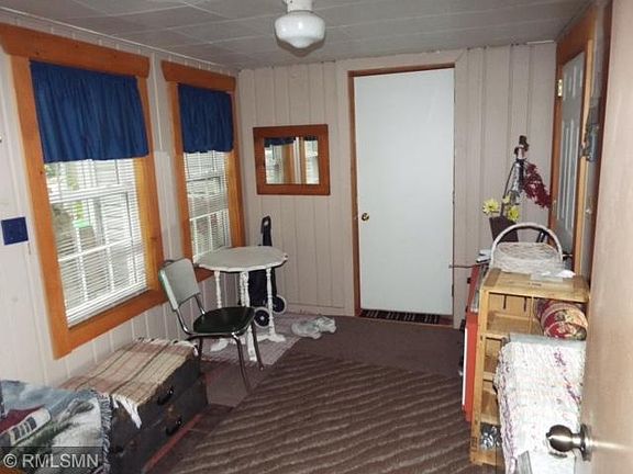 4th image of 1124 Olaf Ave NW