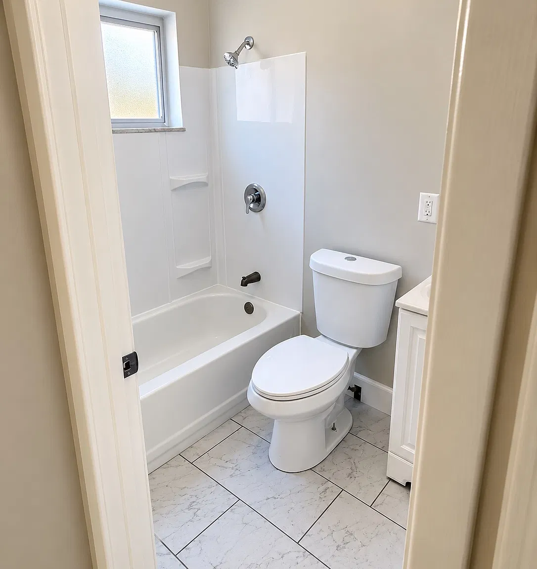 715 Greenwood Ave — Photo 4