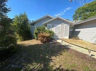 229 W Sugarberry Ln, Beverly Hills, FL 34465