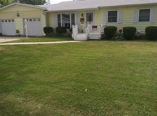 620 Pine St, Donnellson, IA 52625