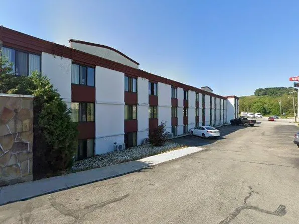 127 W Byers Ave, New Stanton, PA