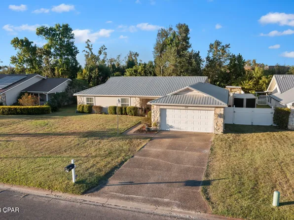 140 Derby Woods Dr, Lynn Haven, FL 32444