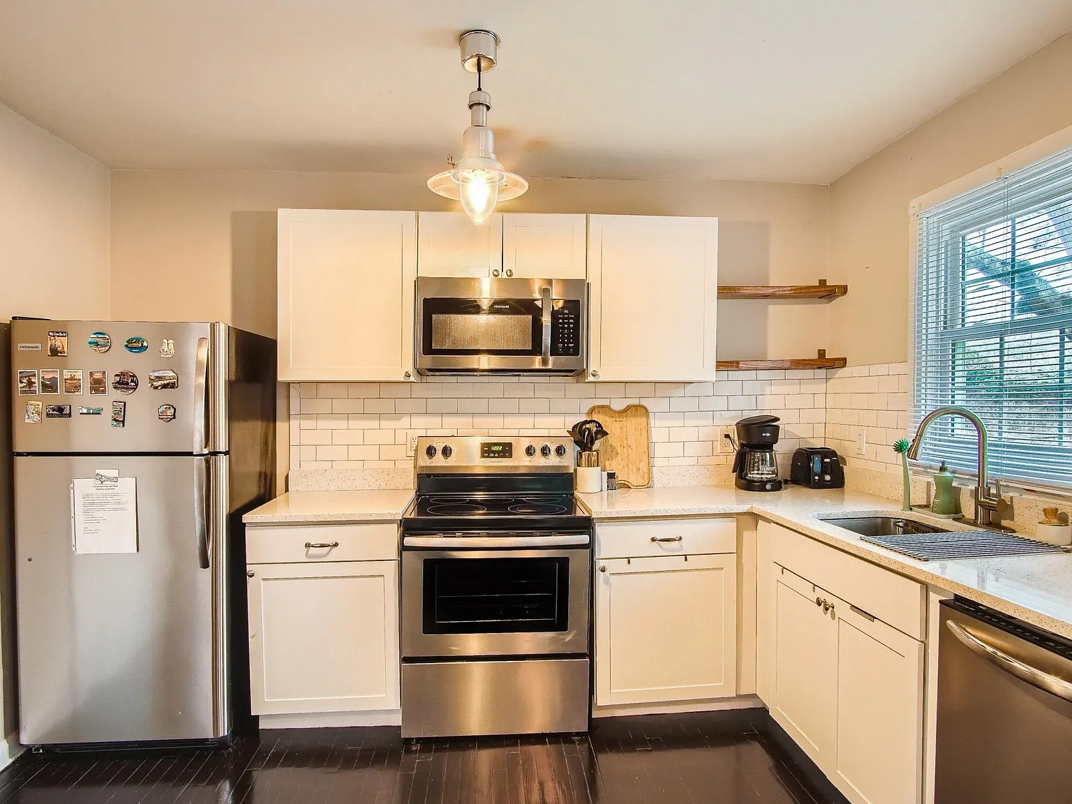 Lanvale Dr SW, Atlanta — Photo 4