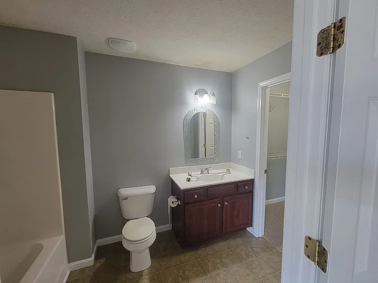 7368 Lucille Ave — Photo 6