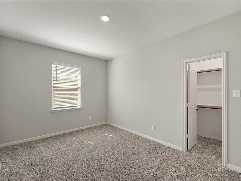2113 Erlinda Dr — Photo 16