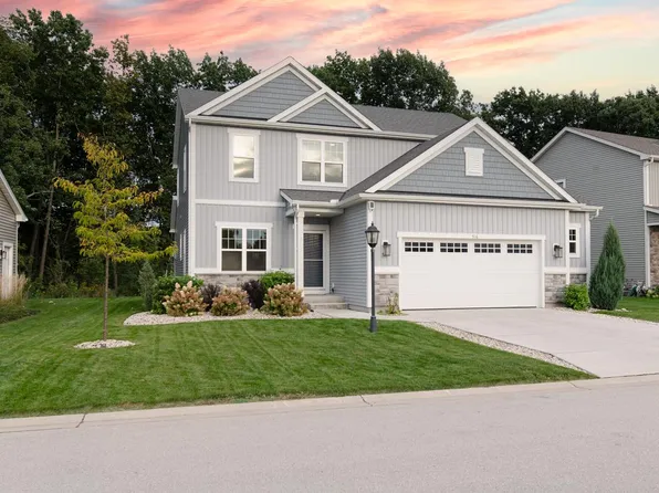 516 Wild Oak ROAD, Hartland, WI 53029