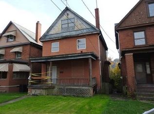 800 McIntire Way, Brackenridge, PA 15014