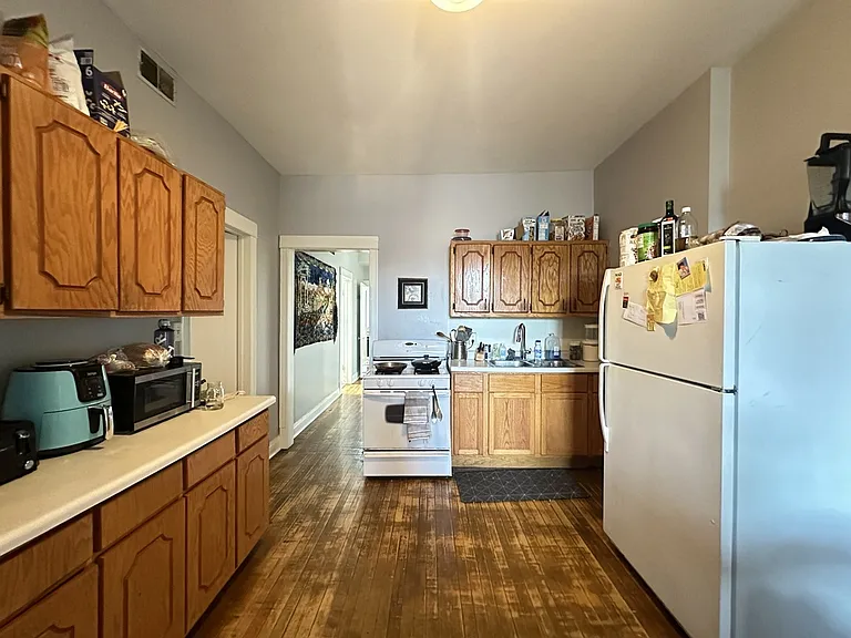 2623 W Crystal St #4 — Photo 3