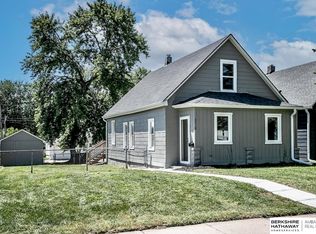 3719 V St, Omaha, NE 68107