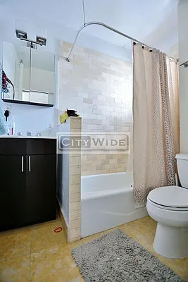 Rented by City Wide Apartments | media 4