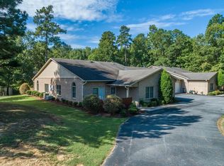 102 Beaver Creek Dr, South Hill, VA 23970